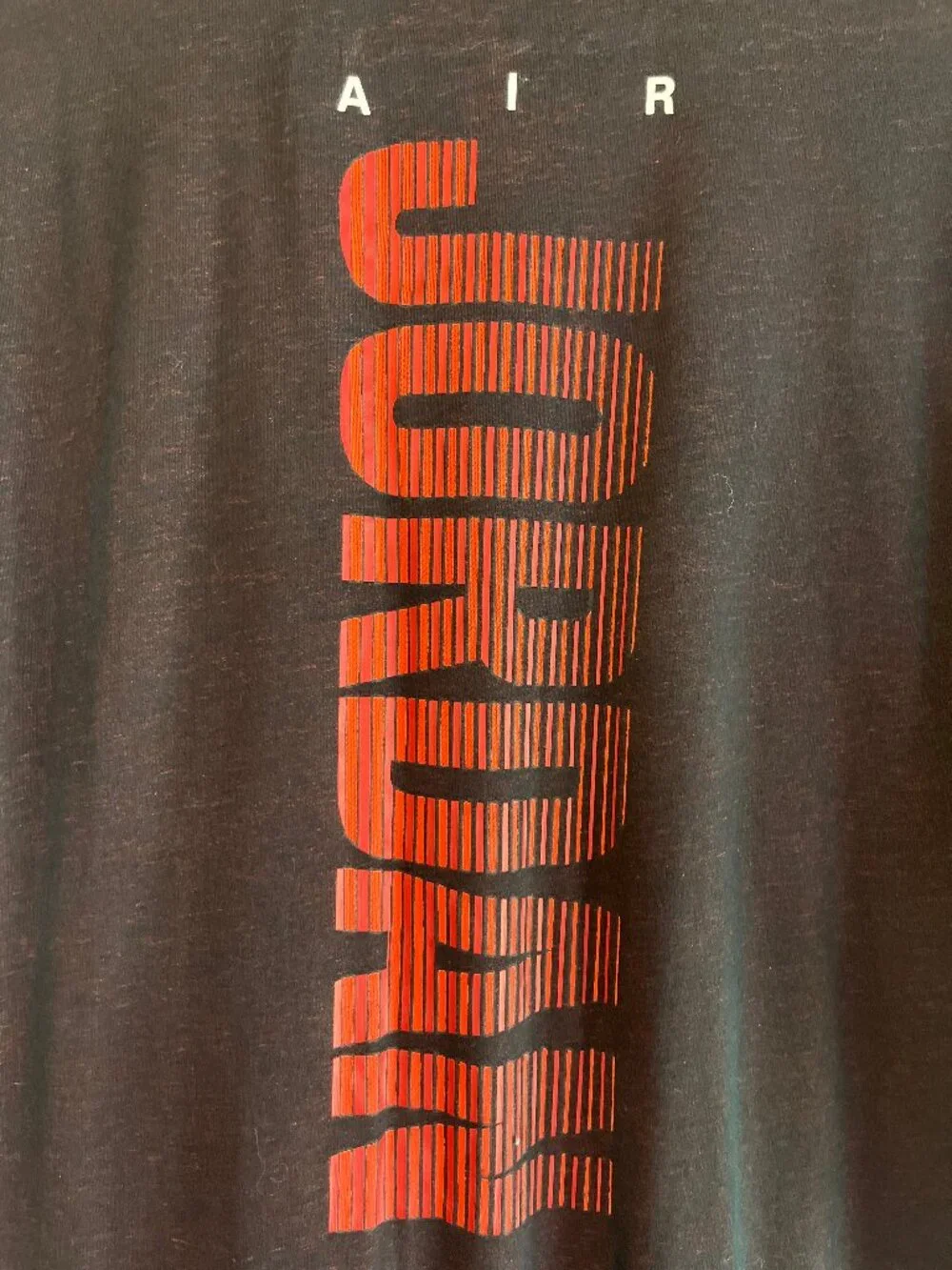 Air Jordan Dri-FIT T-Shirt Men's Large Heather Black Red Graphic